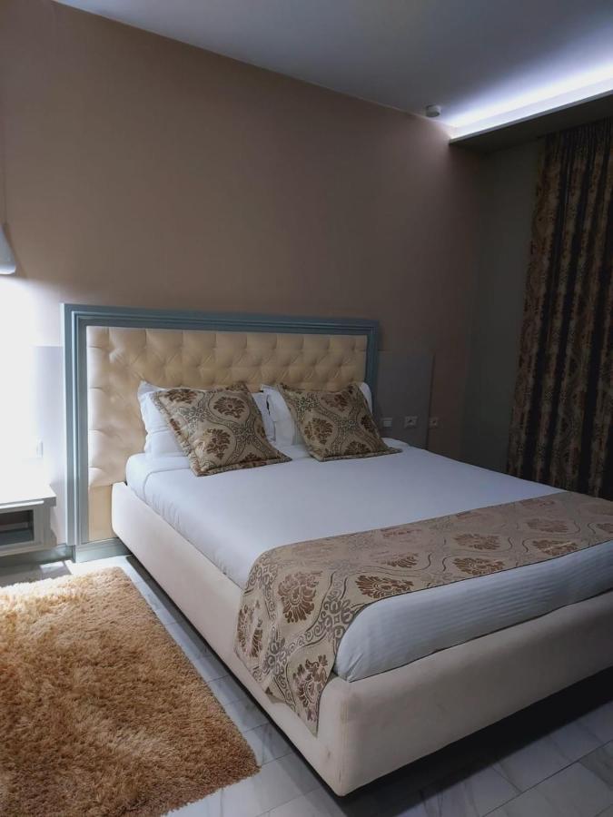 New W Hotel Тирана Экстерьер фото